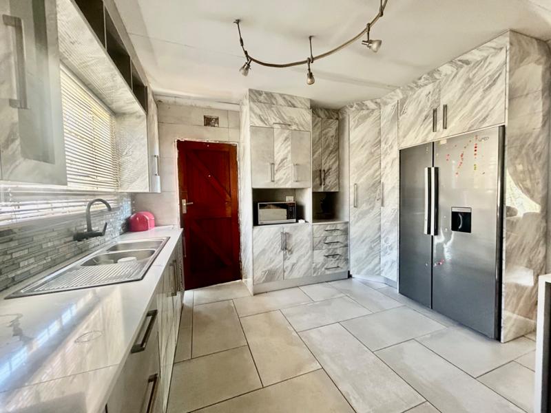 3 Bedroom Property for Sale in Vanderbijlpark CW Gauteng