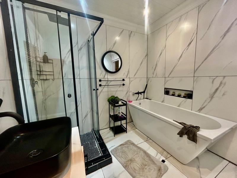 3 Bedroom Property for Sale in Vanderbijlpark CW Gauteng