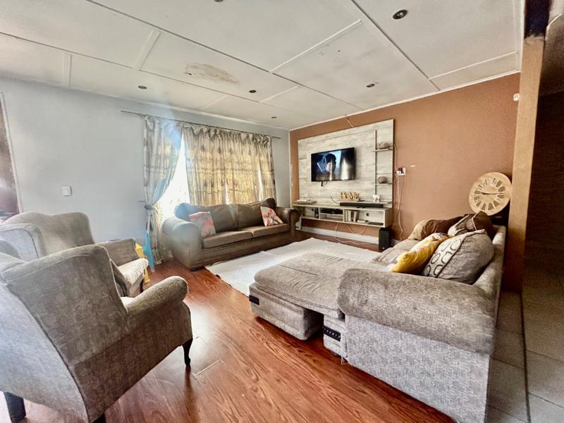 3 Bedroom Property for Sale in Vanderbijlpark CW Gauteng