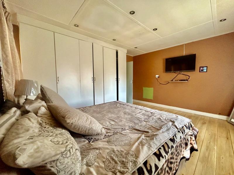 3 Bedroom Property for Sale in Vanderbijlpark CW Gauteng