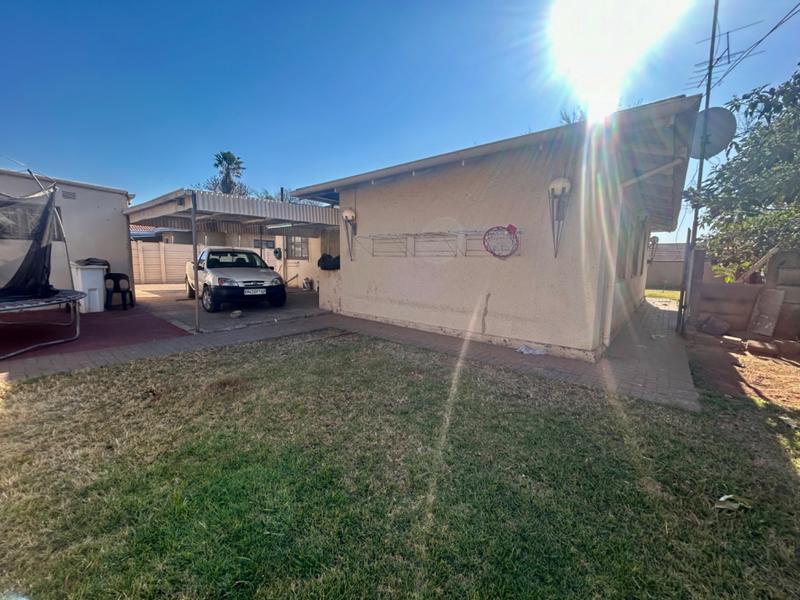 3 Bedroom Property for Sale in Vanderbijlpark CW Gauteng