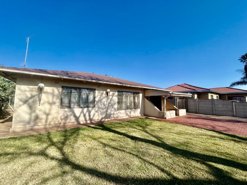 3 Bedroom Property for Sale in Vanderbijlpark CW Gauteng
