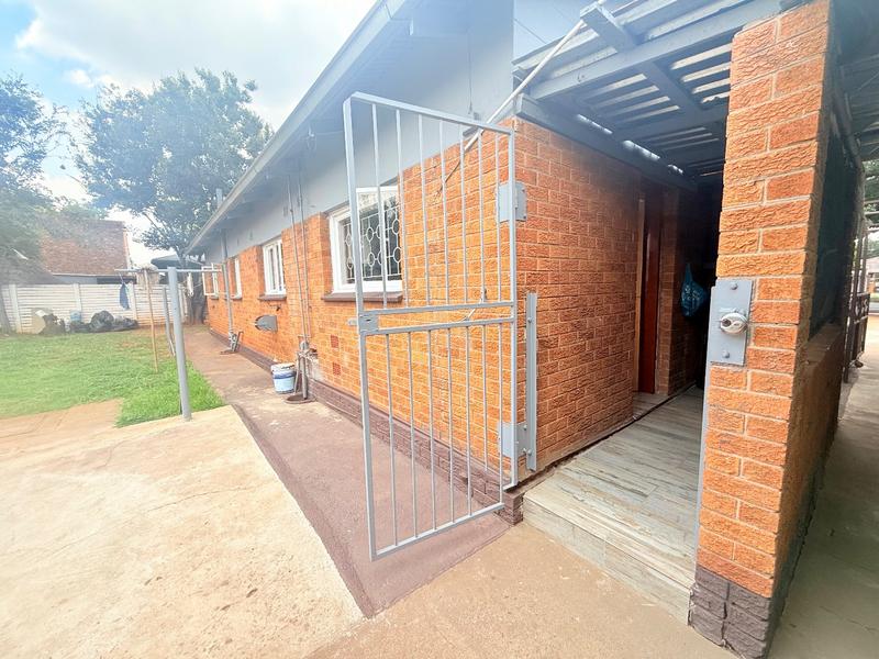 3 Bedroom Property for Sale in Vanderbijlpark CW Gauteng