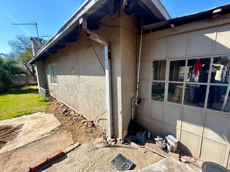 5 Bedroom Property for Sale in Vanderbijlpark CW 3 Gauteng