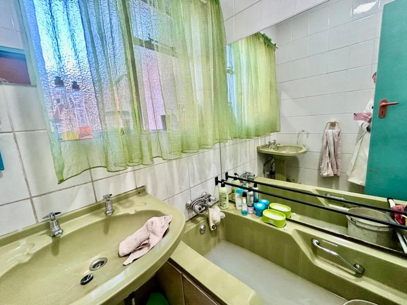 5 Bedroom Property for Sale in Vanderbijlpark CW 3 Gauteng