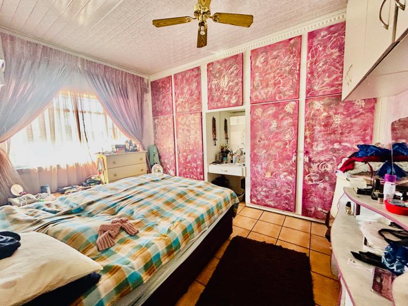 5 Bedroom Property for Sale in Vanderbijlpark CW 3 Gauteng