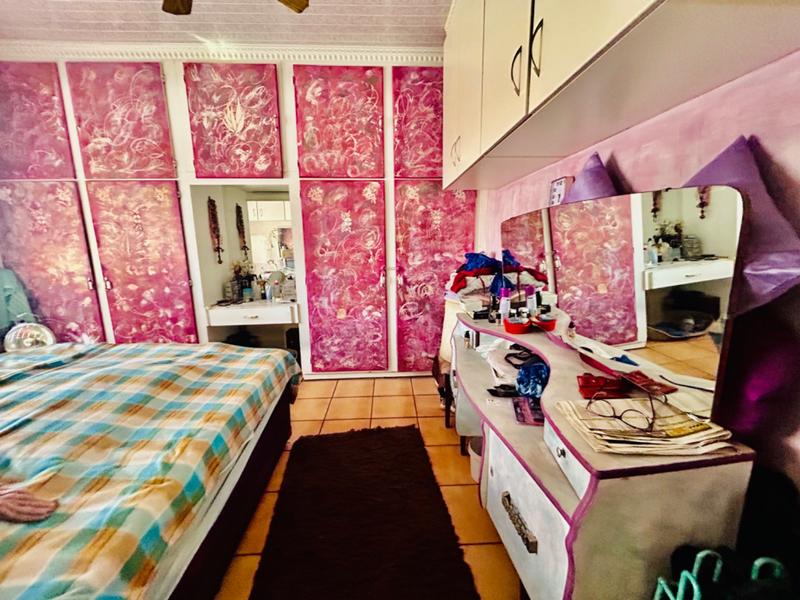 5 Bedroom Property for Sale in Vanderbijlpark CW 3 Gauteng