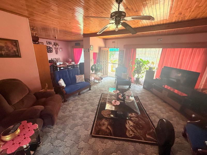 3 Bedroom Property for Sale in Vanderbijlpark CW 4 Gauteng