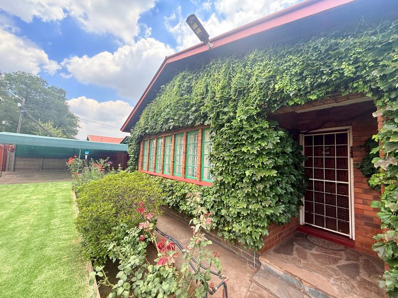 3 Bedroom Property for Sale in Vanderbijlpark CW 4 Gauteng