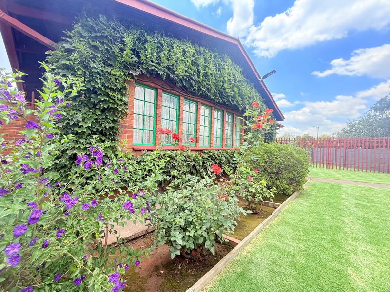 3 Bedroom Property for Sale in Vanderbijlpark CW 4 Gauteng
