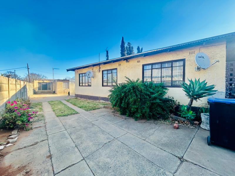 3 Bedroom Property for Sale in Vanderbijlpark CW 5 Gauteng