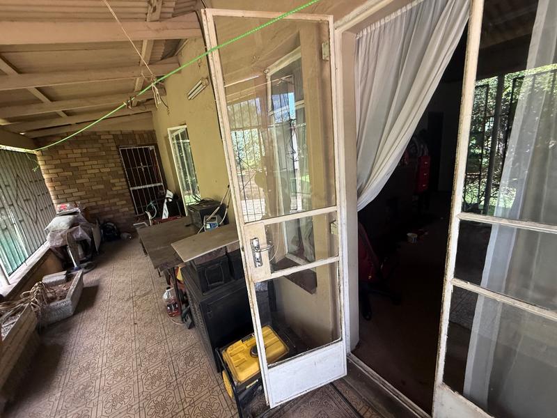 8 Bedroom Property for Sale in Vanderbijlpark CW 5 Gauteng