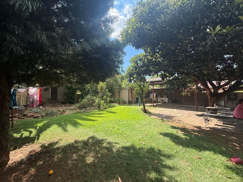 8 Bedroom Property for Sale in Vanderbijlpark CW 5 Gauteng