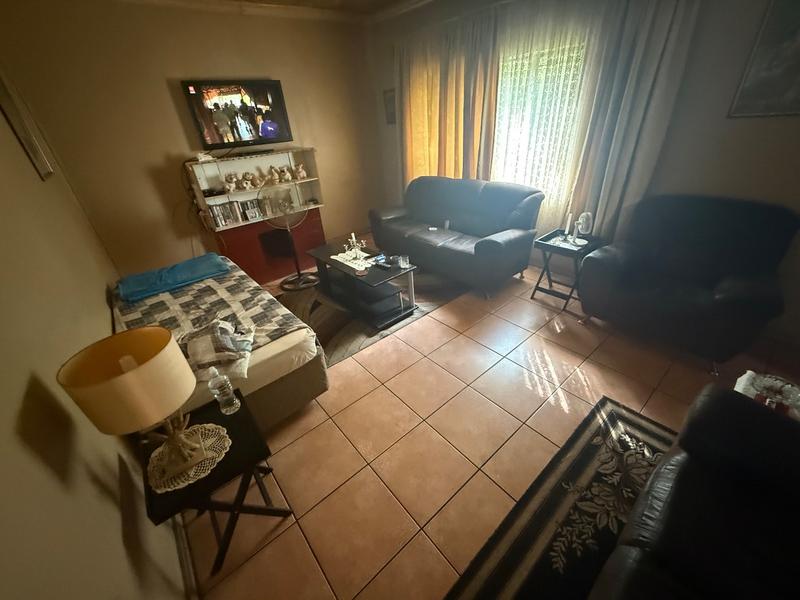 3 Bedroom Property for Sale in Vanderbijlpark Cw 6 Gauteng