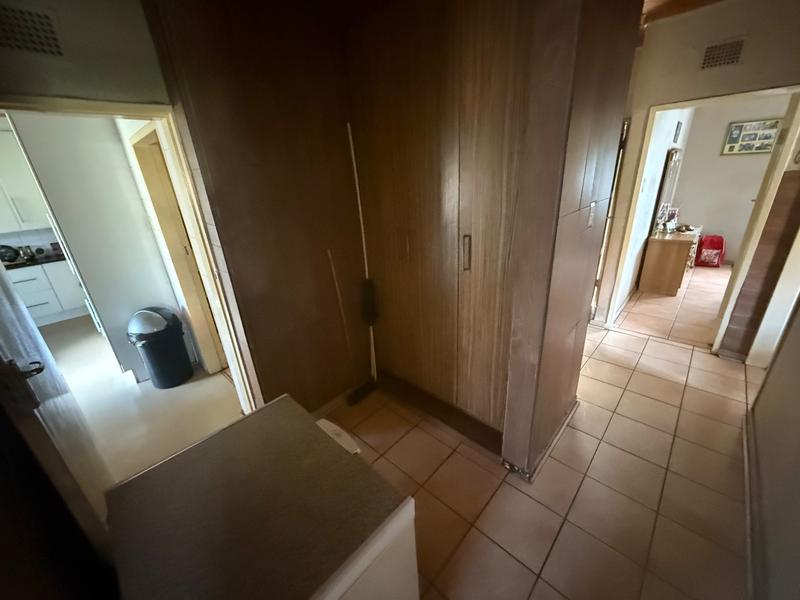 3 Bedroom Property for Sale in Vanderbijlpark Cw 6 Gauteng