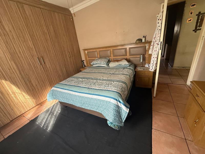 3 Bedroom Property for Sale in Vanderbijlpark Cw 6 Gauteng