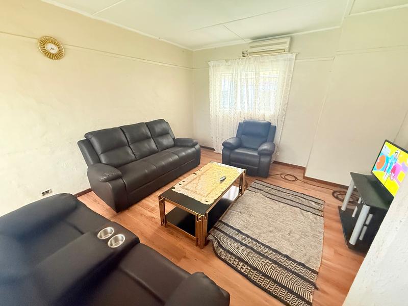 2 Bedroom Property for Sale in Vanderbijlpark Cw 6 Gauteng