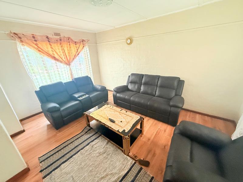 2 Bedroom Property for Sale in Vanderbijlpark Cw 6 Gauteng