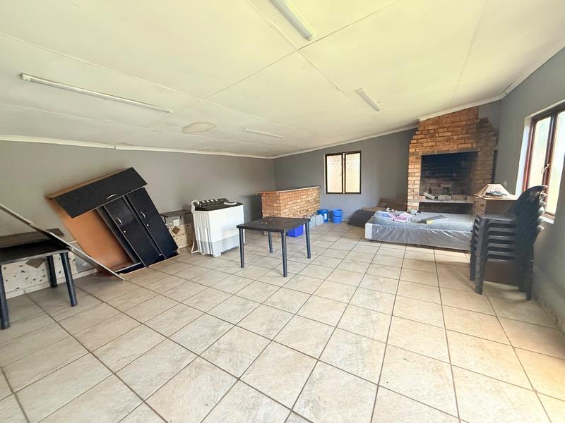 2 Bedroom Property for Sale in Vanderbijlpark Cw 6 Gauteng