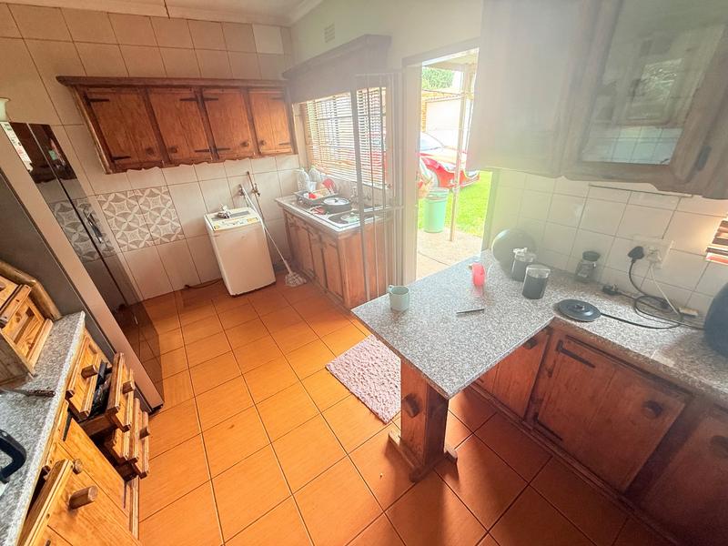 2 Bedroom Property for Sale in Vanderbijlpark Cw 6 Gauteng