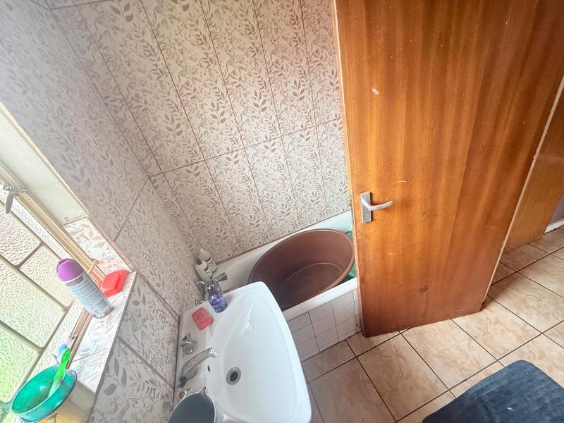 2 Bedroom Property for Sale in Vanderbijlpark Cw 6 Gauteng