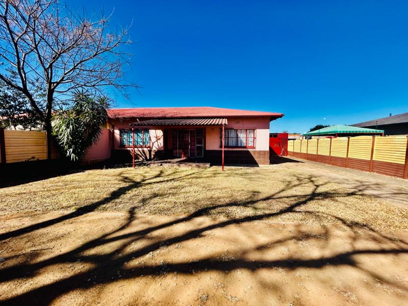 2 Bedroom Property for Sale in Vanderbijlpark Cw 6 Gauteng