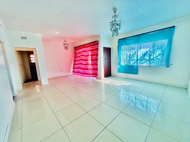 2 Bedroom Property for Sale in Vanderbijlpark Cw 6 Gauteng