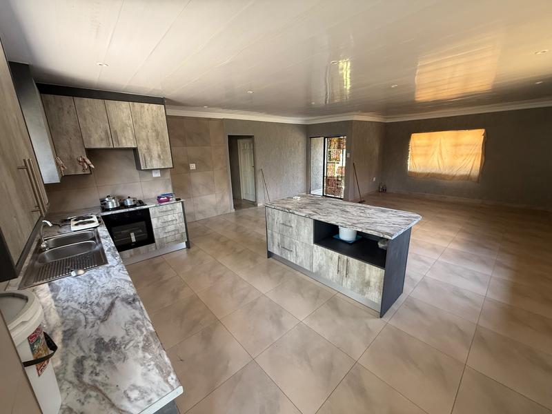 3 Bedroom Property for Sale in Vanderbijlpark Cw 6 Gauteng