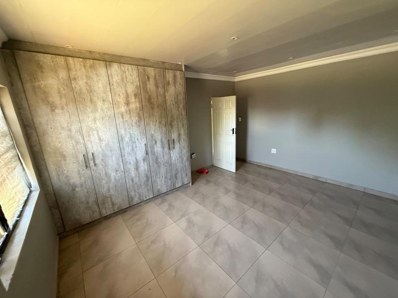 3 Bedroom Property for Sale in Vanderbijlpark Cw 6 Gauteng