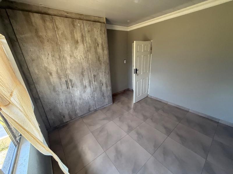 3 Bedroom Property for Sale in Vanderbijlpark Cw 6 Gauteng