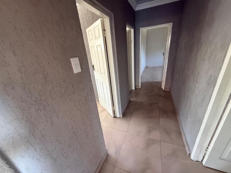 3 Bedroom Property for Sale in Vanderbijlpark Cw 6 Gauteng