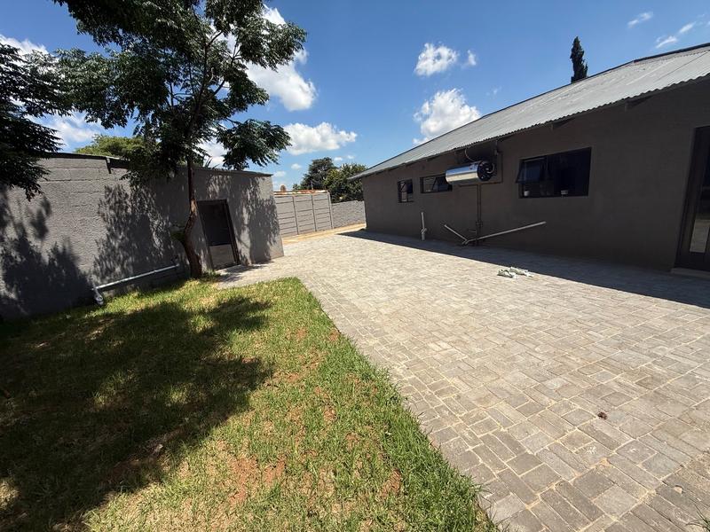 3 Bedroom Property for Sale in Vanderbijlpark Cw 6 Gauteng