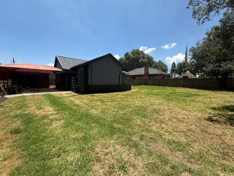 3 Bedroom Property for Sale in Vanderbijlpark Cw 6 Gauteng