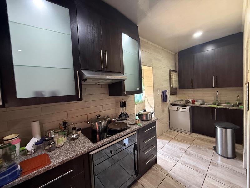 3 Bedroom Property for Sale in Vanderbijlpark Cw 6 Gauteng