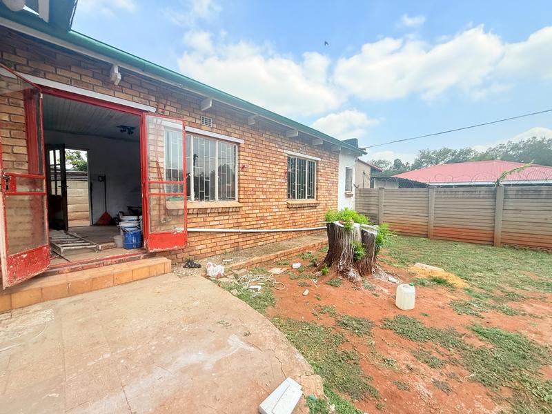 3 Bedroom Property for Sale in Vanderbijlpark Cw 6 Gauteng
