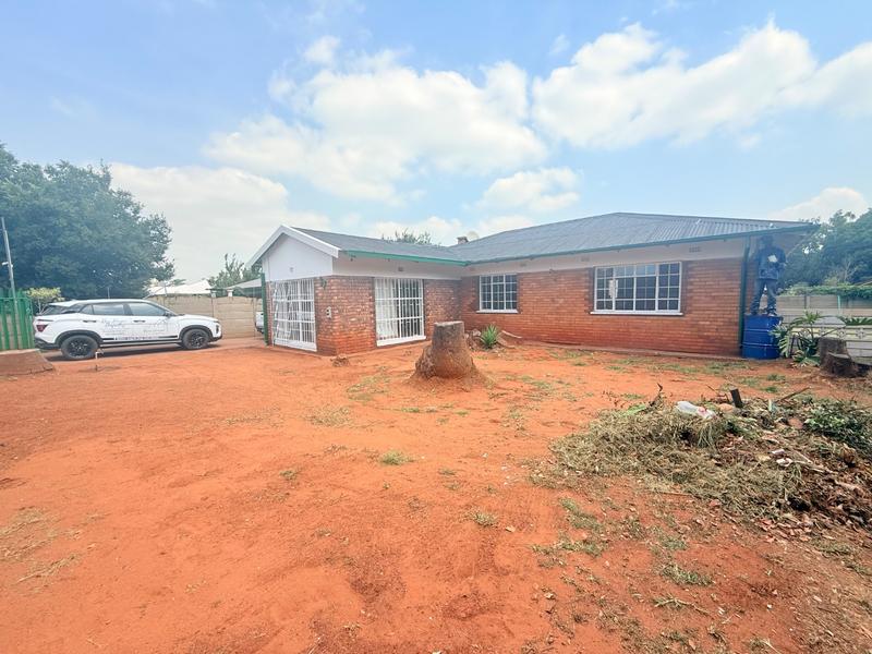 3 Bedroom Property for Sale in Vanderbijlpark Cw 6 Gauteng