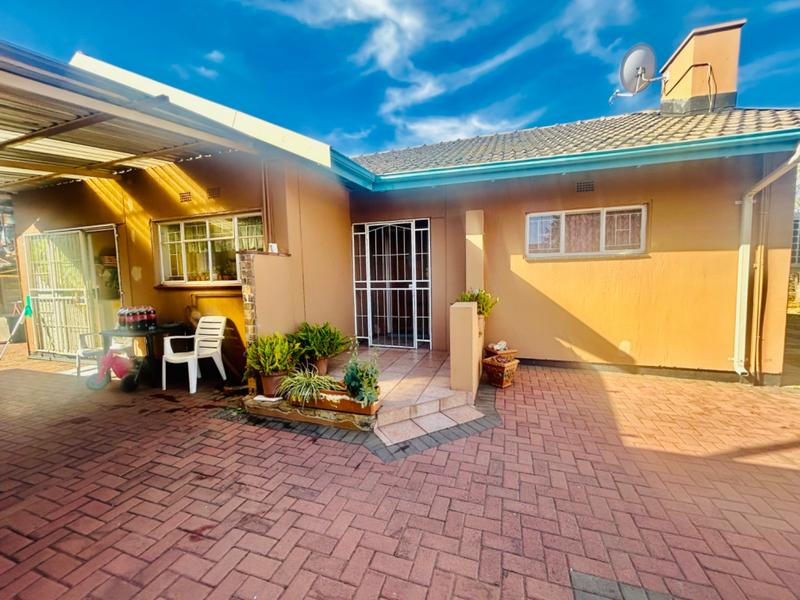 3 Bedroom Property for Sale in Vanderbijlpark SE 1 Gauteng