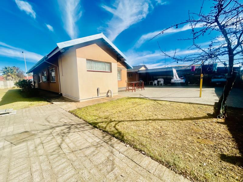 3 Bedroom Property for Sale in Vanderbijlpark SE 1 Gauteng