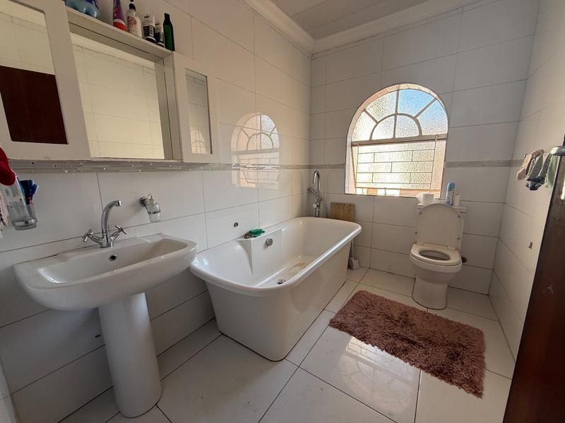 4 Bedroom Property for Sale in Vanderbijlpark SE 3 Gauteng