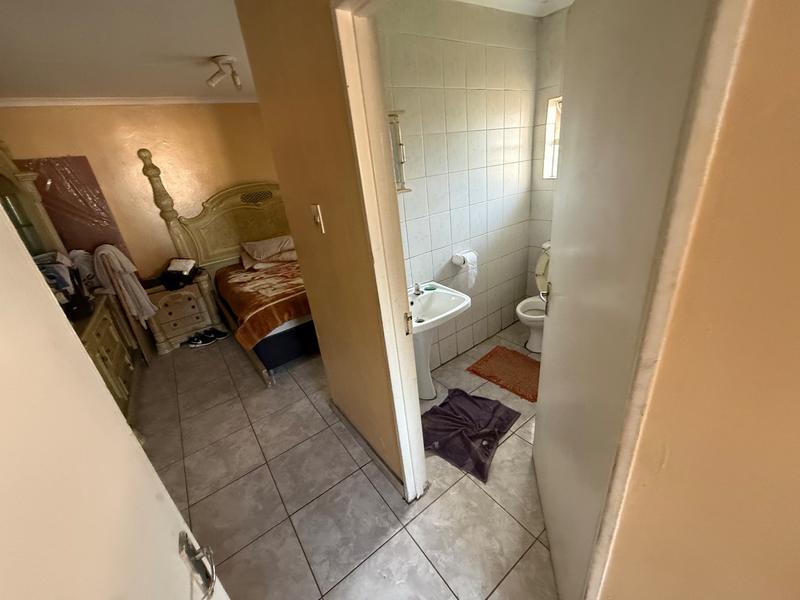 4 Bedroom Property for Sale in Vanderbijlpark SE 3 Gauteng