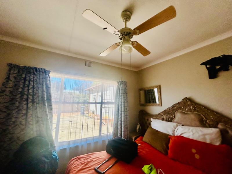 3 Bedroom Property for Sale in Vanderbijlpark SE 6 Gauteng