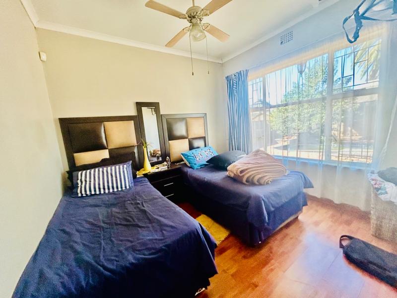 3 Bedroom Property for Sale in Vanderbijlpark SE 6 Gauteng