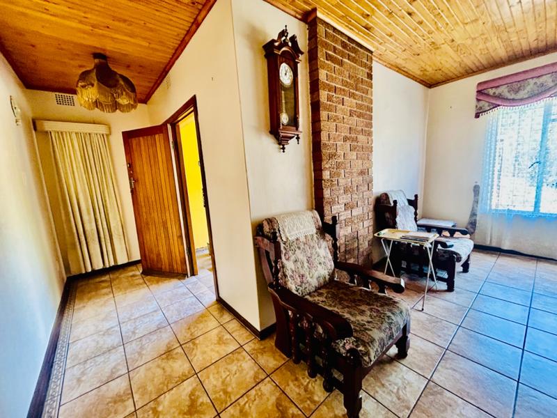 3 Bedroom Property for Sale in Vanderbijlpark SE 6 Gauteng