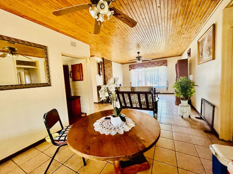 3 Bedroom Property for Sale in Vanderbijlpark SE 6 Gauteng