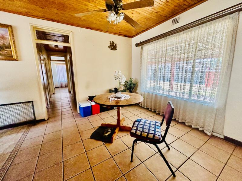 3 Bedroom Property for Sale in Vanderbijlpark SE 6 Gauteng