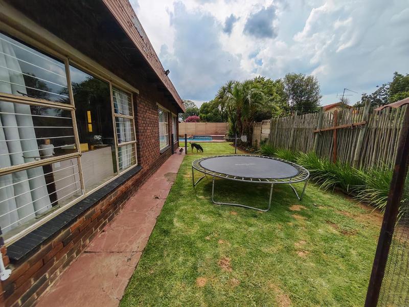 3 Bedroom Property for Sale in Vanderbijlpark SE 7 Gauteng