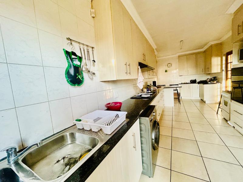 3 Bedroom Property for Sale in Vanderbijlpark SW 1 Gauteng