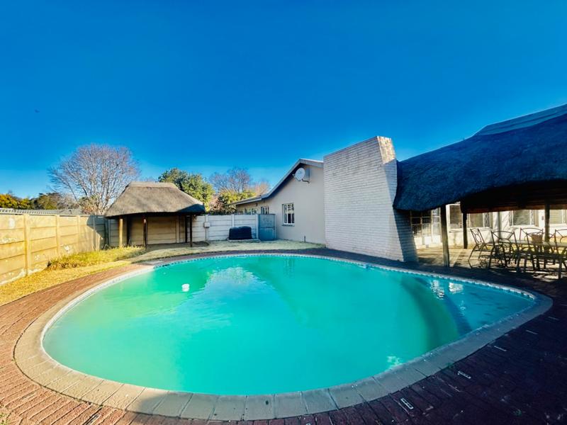 4 Bedroom Property for Sale in Vanderbijlpark SW 1 Gauteng