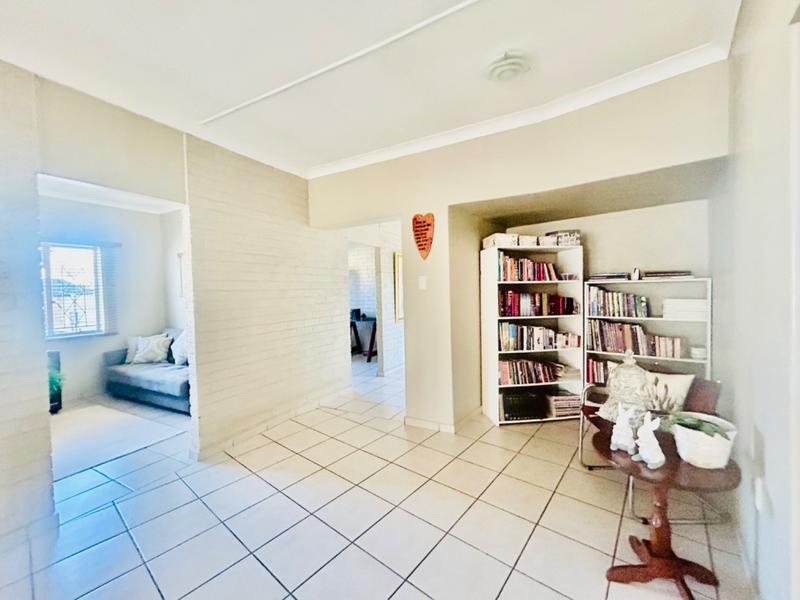 4 Bedroom Property for Sale in Vanderbijlpark SW 1 Gauteng