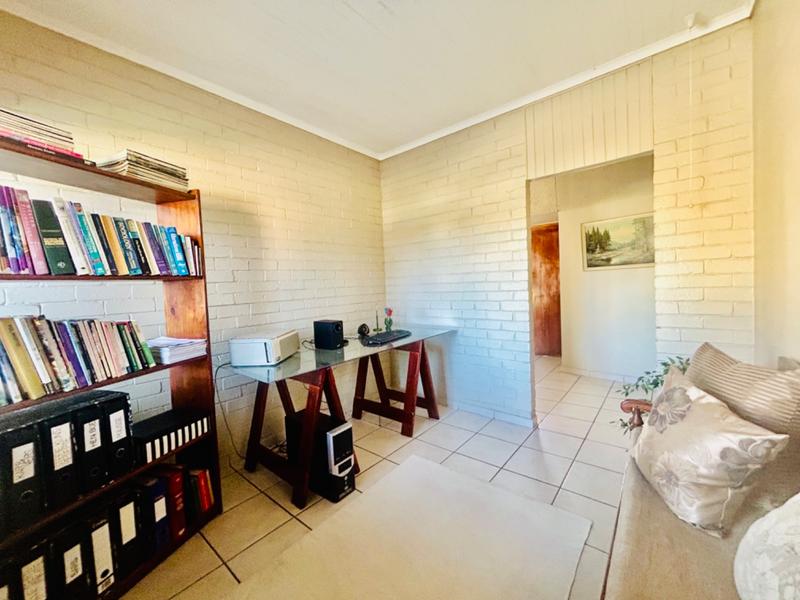 4 Bedroom Property for Sale in Vanderbijlpark SW 1 Gauteng